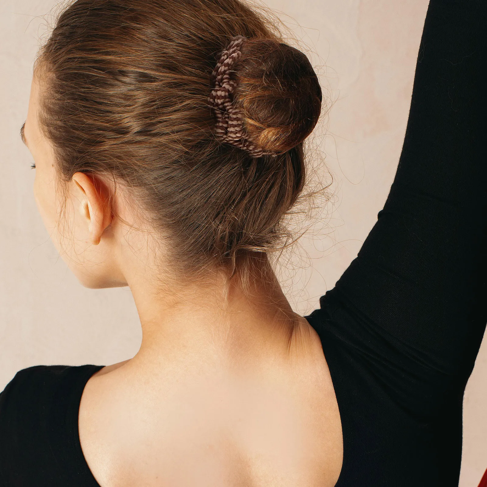 4 шт. мягкие плетеные резинки для волос для женщин, эластичные резинки для волос с высокой эластичностью, идеально подходят для хвостиков и булочек
4 шт. мягкие плетеные резинки для волос для женщин, эластичные резинки для волос с высокой эластичностью, идеально подходят для хвостиков и булочек