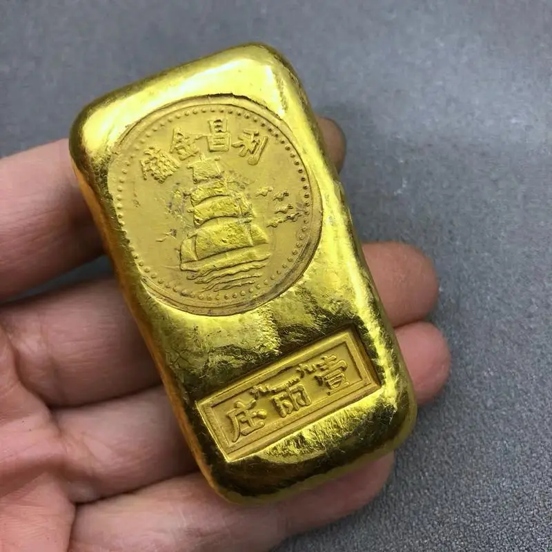 Ancient coins, gold ingots, gold coins, Lichang Jinpu one or two zhuang home craftsmanship retro ornaments
Ancient coins, gold ingots, gold coins, Lichang Jinpu one or two zhuang home craftsmanship retro ornaments