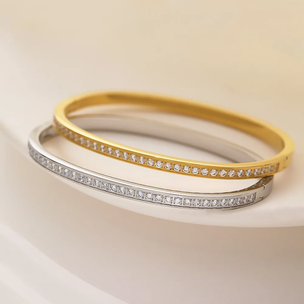 Real D Color 4mm 0.3CT Full Moissanite Bangle Bracelet for Woman Party S925 Sterling Silver Simulated Diamond Bracelet Pulseiras
Real D Color 4mm 0.3CT Full Moissanite Bangle Bracelet for Woman Party S925 Sterling Silver Simulated Diamond Bracelet Pulseiras