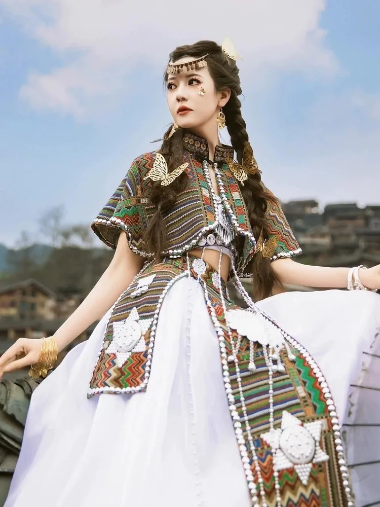 A complete set of new ethnic costumes for travel photography and exotic outfits
A complete set of new ethnic costumes for travel photography and exotic outfits