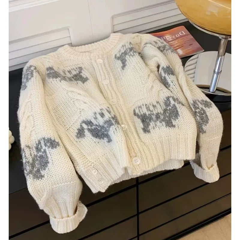 Women White Clothing Cardigan Knitting Sweater Long Sleeve Round Neck Casual Fashion Printing Coat Female Dark Blue Winter Tops
Women White Clothing Cardigan Knitting Sweater Long Sleeve Round Neck Casual Fashion Printing Coat Female Dark Blue Winter Tops