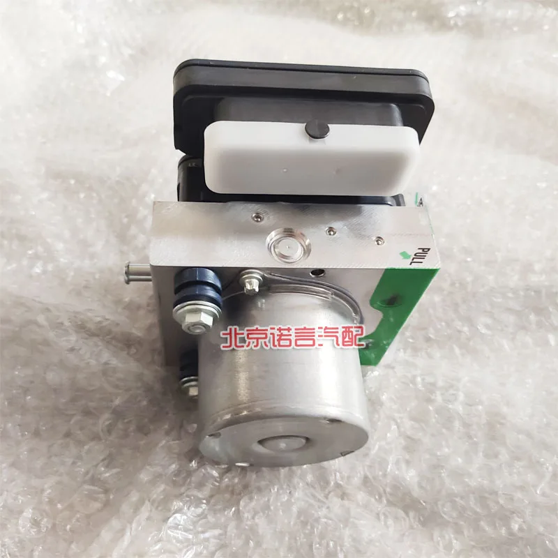 BAIC BJ40BJ40LB40ABS pump brake pump electronic brake ABS pump factory accessories
BAIC BJ40BJ40LB40ABS pump brake pump electronic brake ABS pump factory accessories