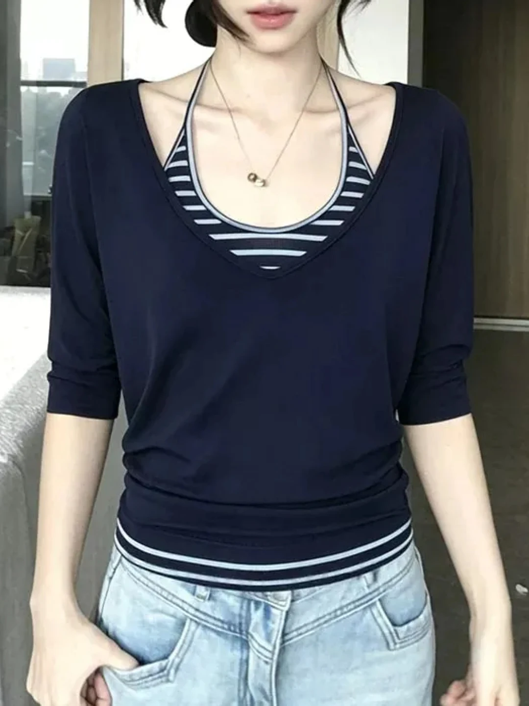 plus Size Striped Sleeveless Top Women's Summer Unique Design Two-Piece Set Casual Commute Style Short Sleeve T-Shirt
plus Size Striped Sleeveless Top Women's Summer Unique Design Two-Piece Set Casual Commute Style Short Sleeve T-Shirt