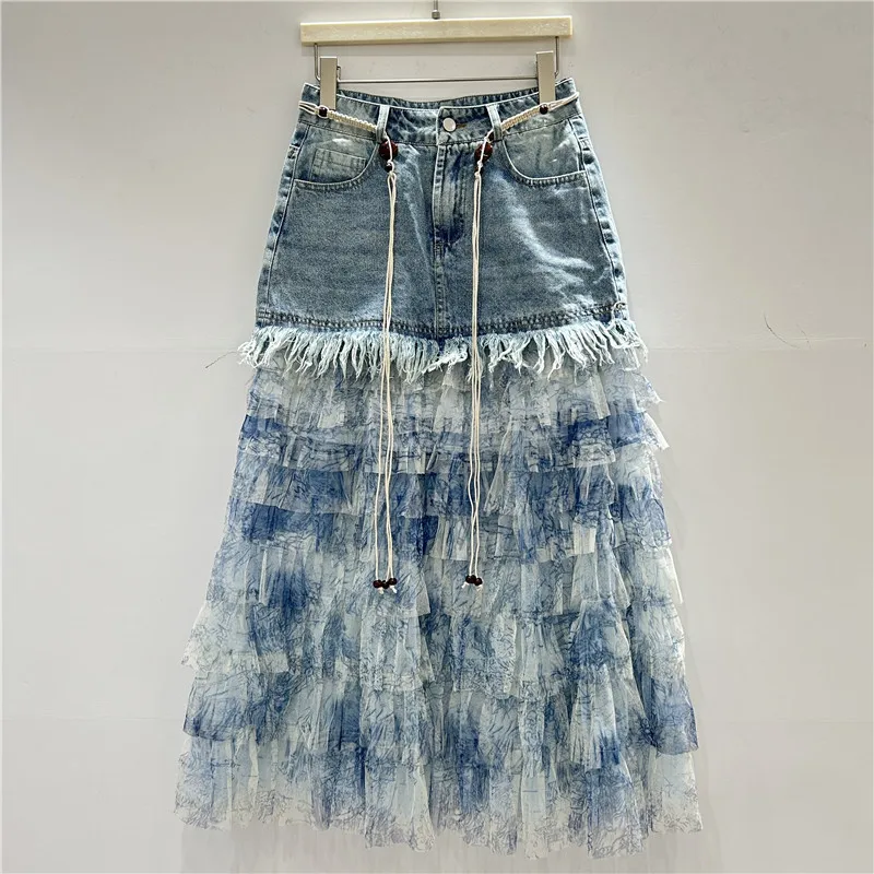 Multi-layer egg tie-dye denim spliced mesh skirt for women new high-end and beautiful vacation style puffy skirt
Multi-layer egg tie-dye denim spliced mesh skirt for women new high-end and beautiful vacation style puffy skirt