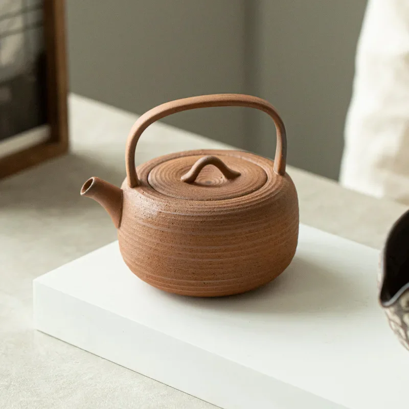 Vintage Teapot Stoneware Loop-Handled Teapot Teapot Household Kung Fu Tea Set Chinese High-End with Filter Tea Maker
Vintage Teapot Stoneware Loop-Handled Teapot Teapot Household Kung Fu Tea Set Chinese High-End with Filter Tea Maker