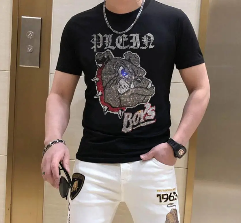 High-quality Rhinestone style brand fashion men new fashion Tshirt casual short-sleeved Tshirt top 2023
High-quality Rhinestone style brand fashion men new fashion Tshirt casual short-sleeved Tshirt top 2023
