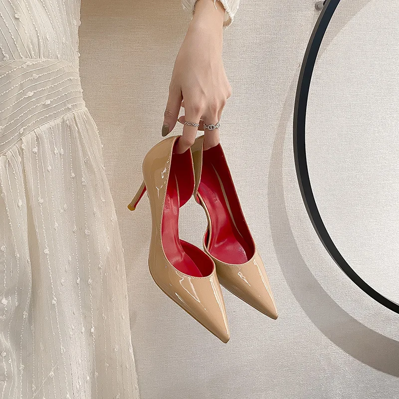 Hollow out single shoe women Party high heels Banquet shoes High heeled sandals Fashionable slim high heels women's shoes
Hollow out single shoe women Party high heels Banquet shoes High heeled sandals Fashionable slim high heels women's shoes