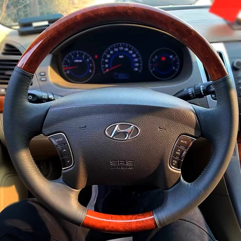 Для Hyundai Sonata NF NFC Azera 2005-2010 ручная работа персиковое дерево натуральная кожа чехол на руль автомобиля
Для Hyundai Sonata NF NFC Azera 2005-2010 ручная работа персиковое дерево натуральная кожа чехол на руль автомобиля