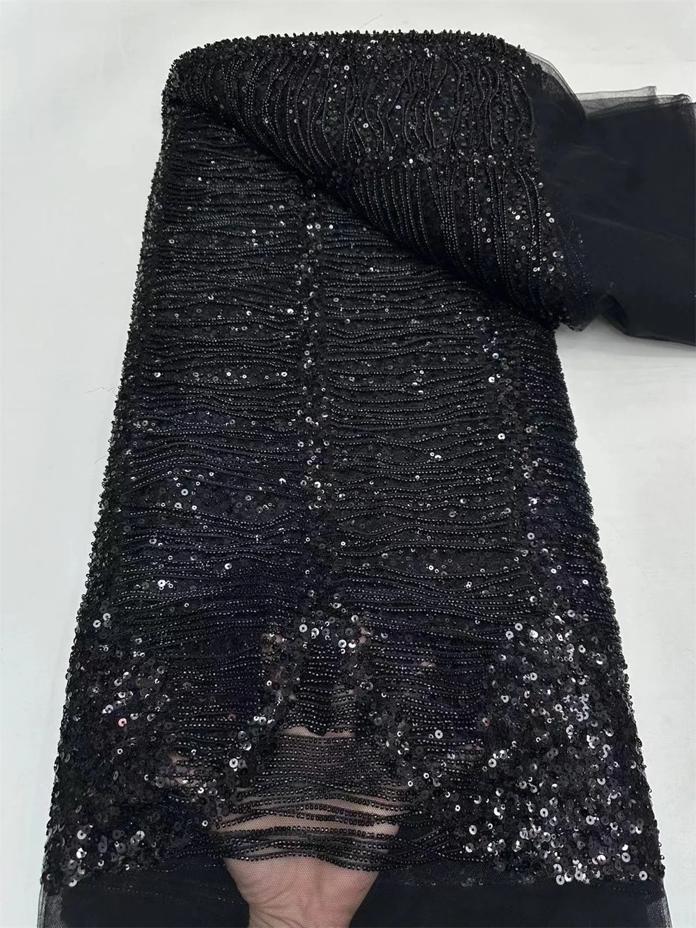 African Lace Fabric 5 Yards 2024 High Quality With Beads Black Embroidered French Nigerian Sequin Lace Fabric For Wedding A385-2
African Lace Fabric 5 Yards 2024 High Quality With Beads Black Embroidered French Nigerian Sequin Lace Fabric For Wedding A385-2