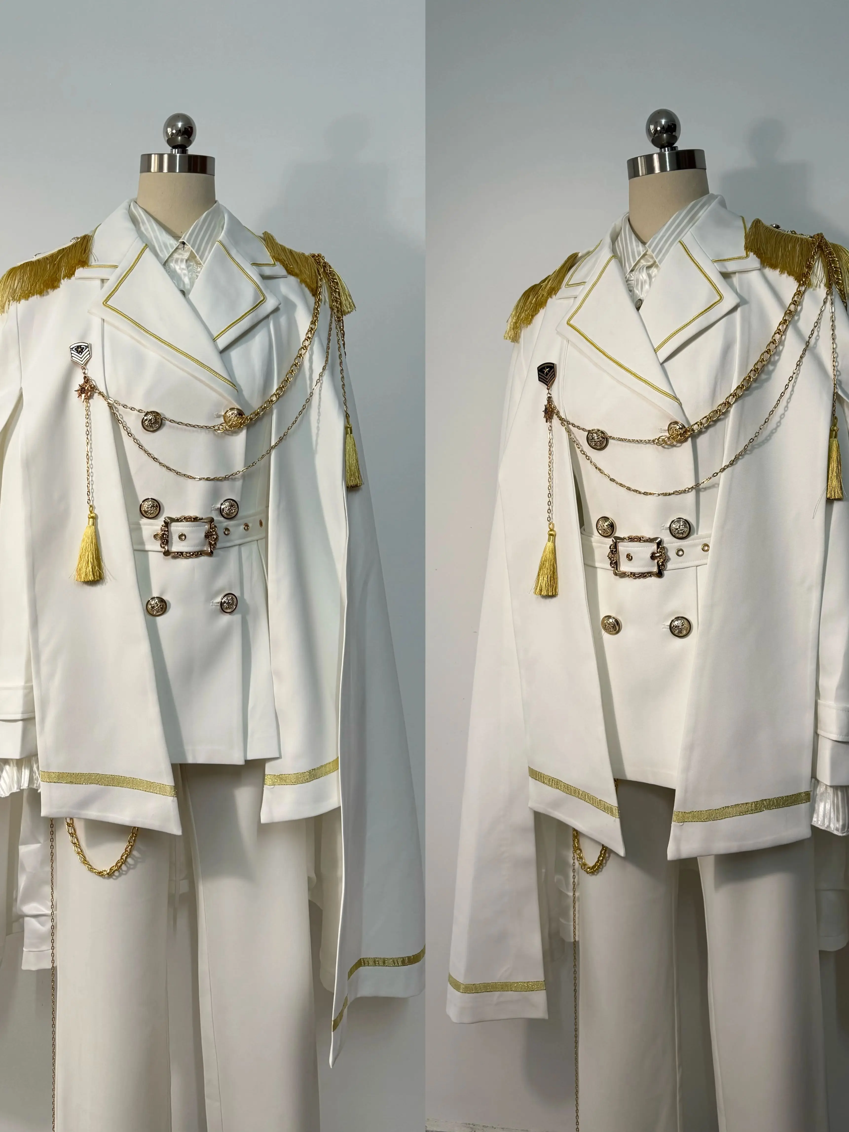 New Prince Series Military Uniform Lo Cloak Tops Trousers Suit Lolita Fiesta Carnival Halloween Cos Cosplay
New Prince Series Military Uniform Lo Cloak Tops Trousers Suit Lolita Fiesta Carnival Halloween Cos Cosplay