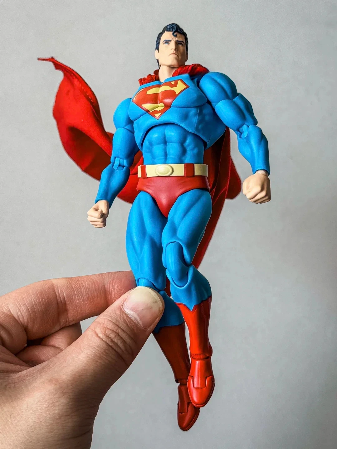 Anime Character New 16cm Superhero Action Toy Mafex117 Model Replaceable Parts For Collecting And Gifting Surprise Ornament
Anime Character New 16cm Superhero Action Toy Mafex117 Model Replaceable Parts For Collecting And Gifting Surprise Ornament