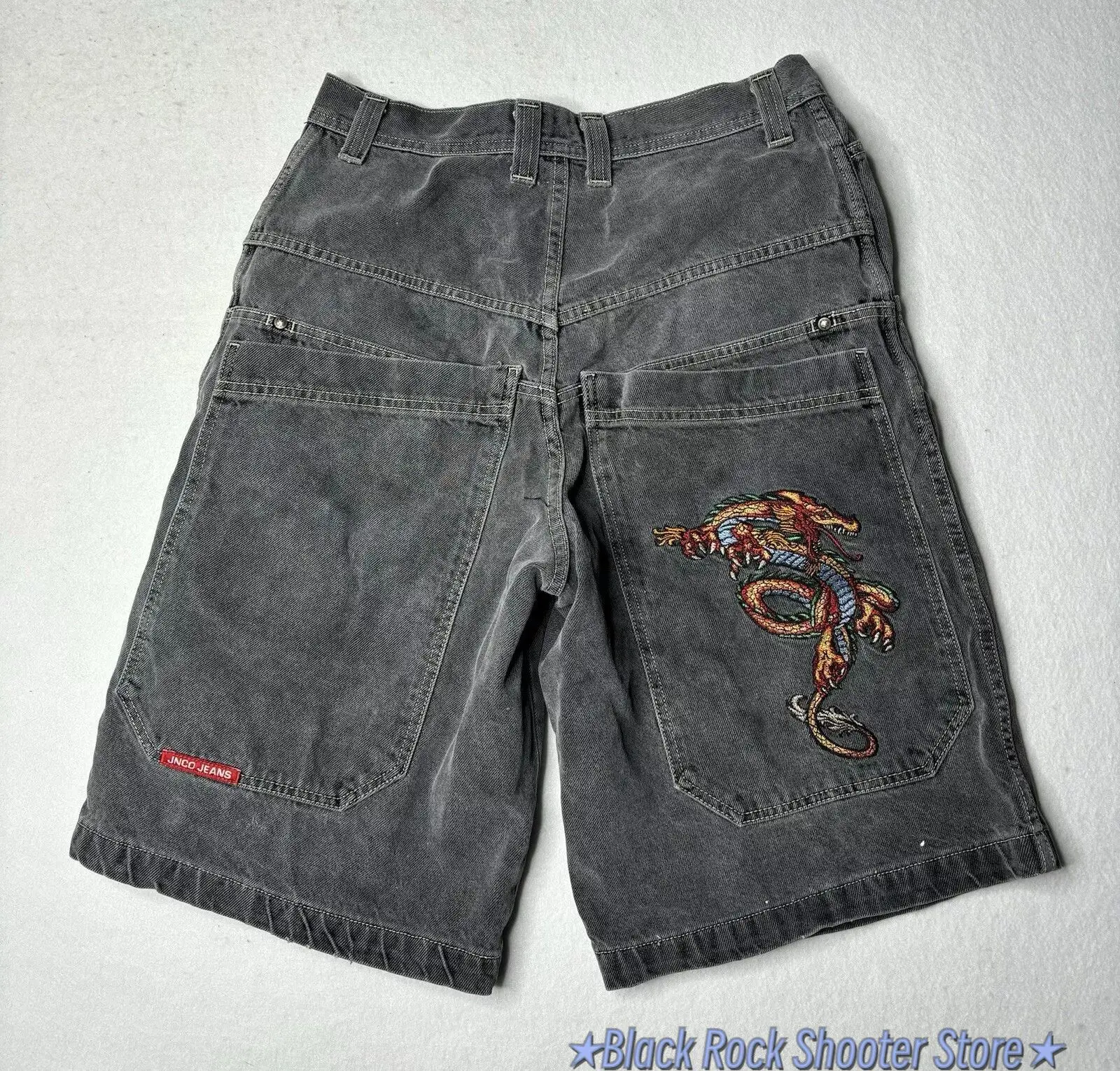 Винтажные мешковатые джинсы JNCO, черные свободные облегающие джинсовые шорты, женские спортивные брюки для спортзала 2K, мужские баскетбольные шорты в стиле Харадзюку
Винтажные мешковатые джинсы JNCO, черные свободные облегающие джинсовые шорты, женские спортивные брюки для спортзала 2K, мужские баскетбольные шорты в стиле Харадзюку