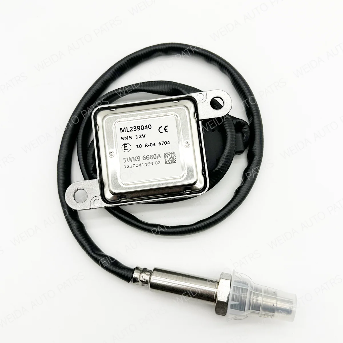 ML239040 5WK96680A Original New Nitrogen Oxygen NOX Sensor12V For MITSUBISHI FUSO CANTER
ML239040 5WK96680A Original New Nitrogen Oxygen NOX Sensor12V For MITSUBISHI FUSO CANTER
