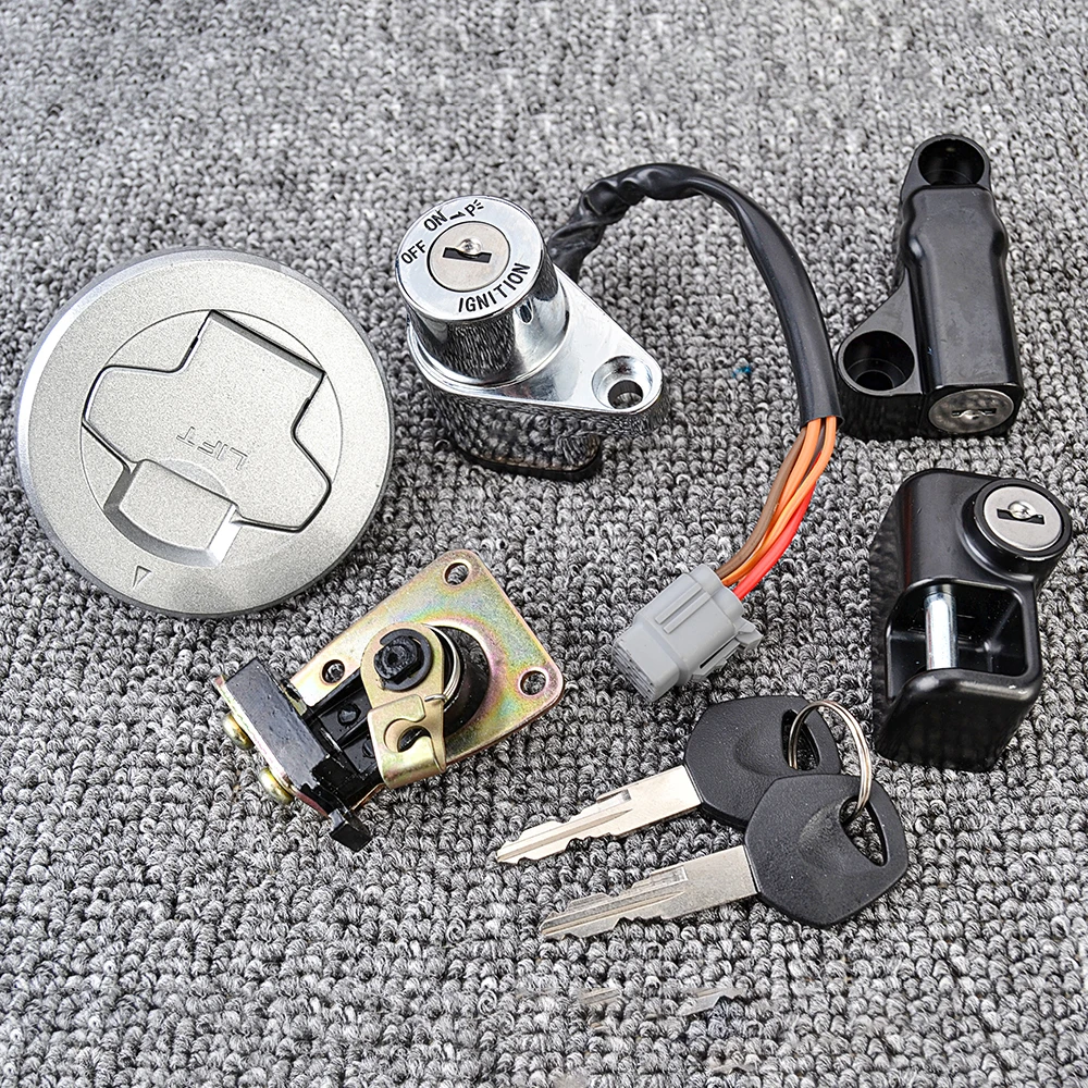 Для Suzuki VZ1500 Boulevard M90 2016-2019 крышка топливного бака, переключатель зажигания, замок сиденья с комплектом ключей 37000-40880
Для Suzuki VZ1500 Boulevard M90 2016-2019 крышка топливного бака, переключатель зажигания, замок сиденья с комплектом ключей 37000-40880