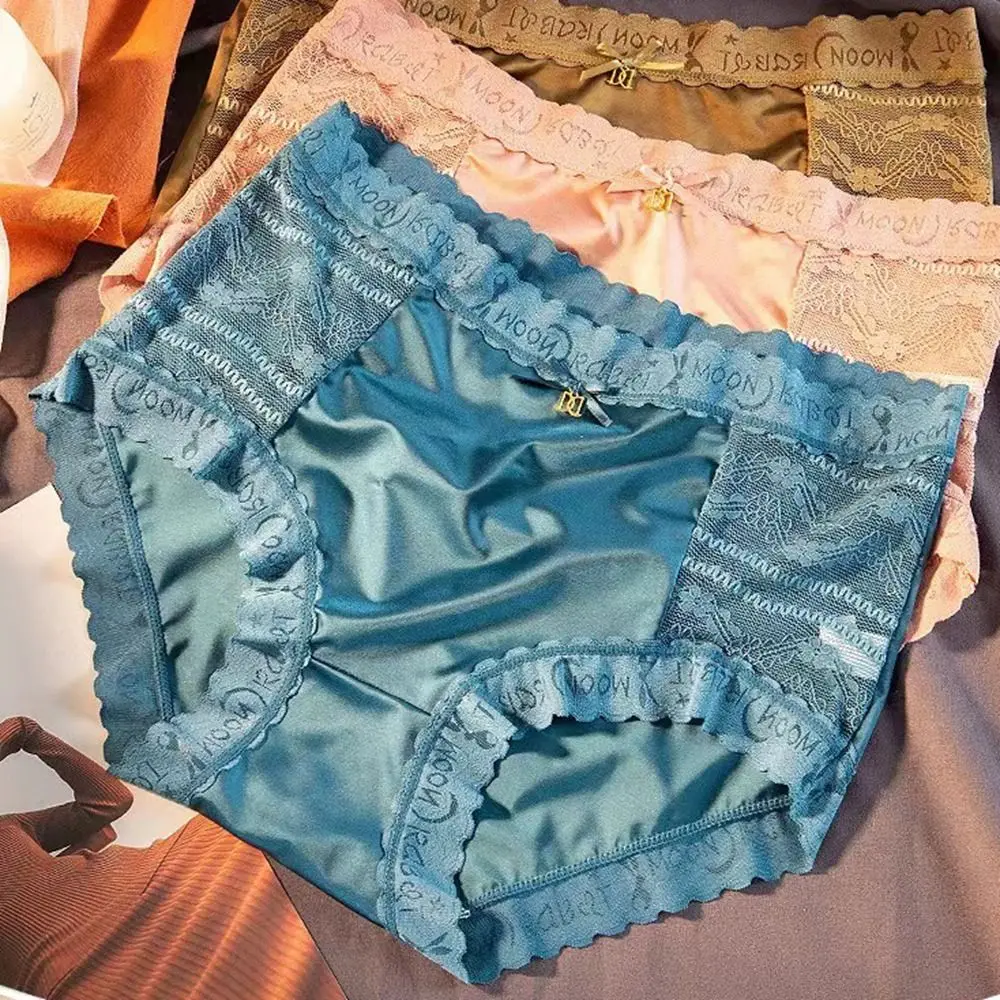 Elegant Satin Silk Lace Flower Briefs Seamless Mesh Ice Silk Panties Underpants Ultra-thin Women's Underwear Girl
Elegant Satin Silk Lace Flower Briefs Seamless Mesh Ice Silk Panties Underpants Ultra-thin Women's Underwear Girl