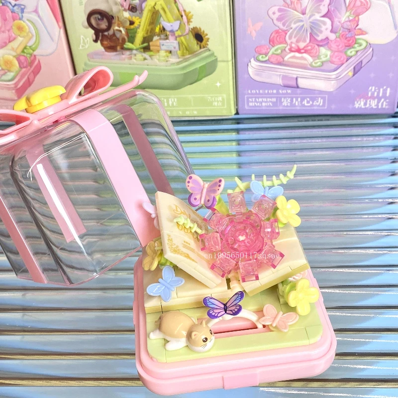 Star Wishing Building Block Fingertip Assembled Ring Box Small Particle Splicing Model Decoration Toy Ornaments Gifts for Girls
Star Wishing Building Block Fingertip Assembled Ring Box Small Particle Splicing Model Decoration Toy Ornaments Gifts for Girls