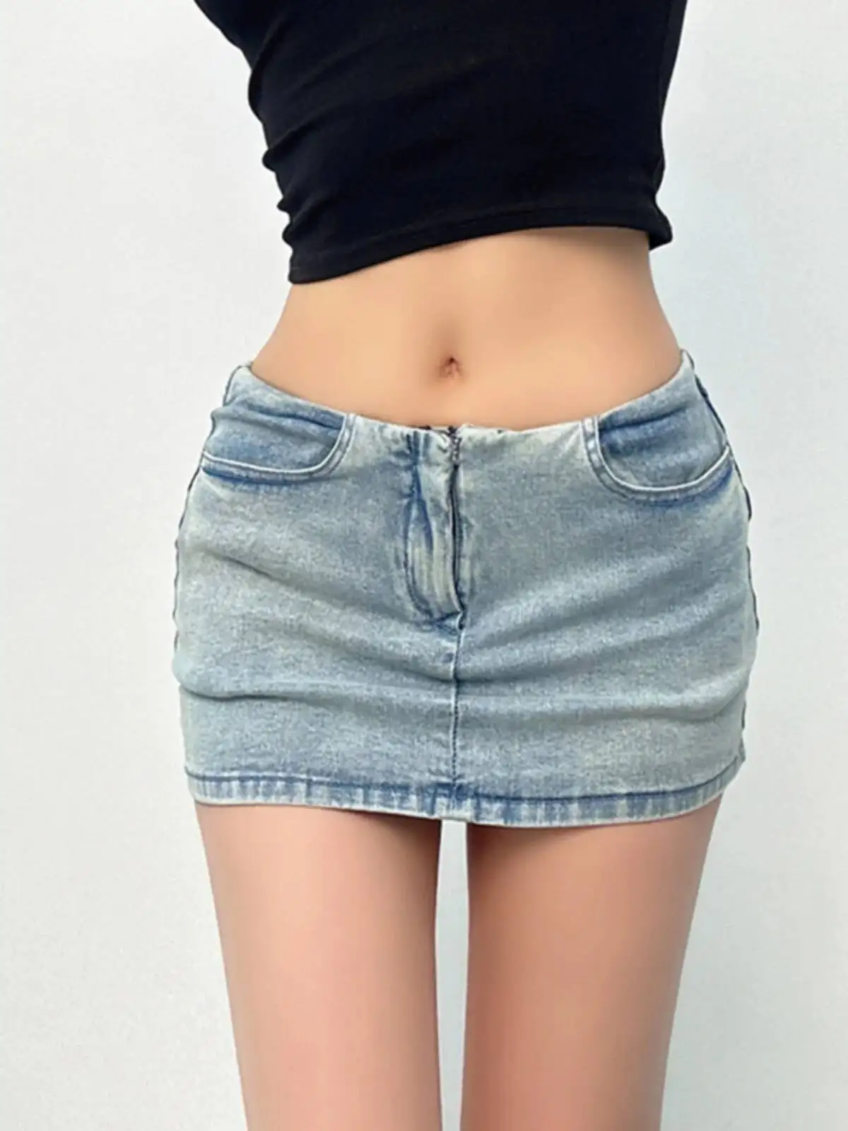 Новая летняя облегающая джинсовая мини-юбка с низкой талией и эластичным поясом для женщин, модель LM0L
Новая летняя облегающая джинсовая мини-юбка с низкой талией и эластичным поясом для женщин, модель LM0L