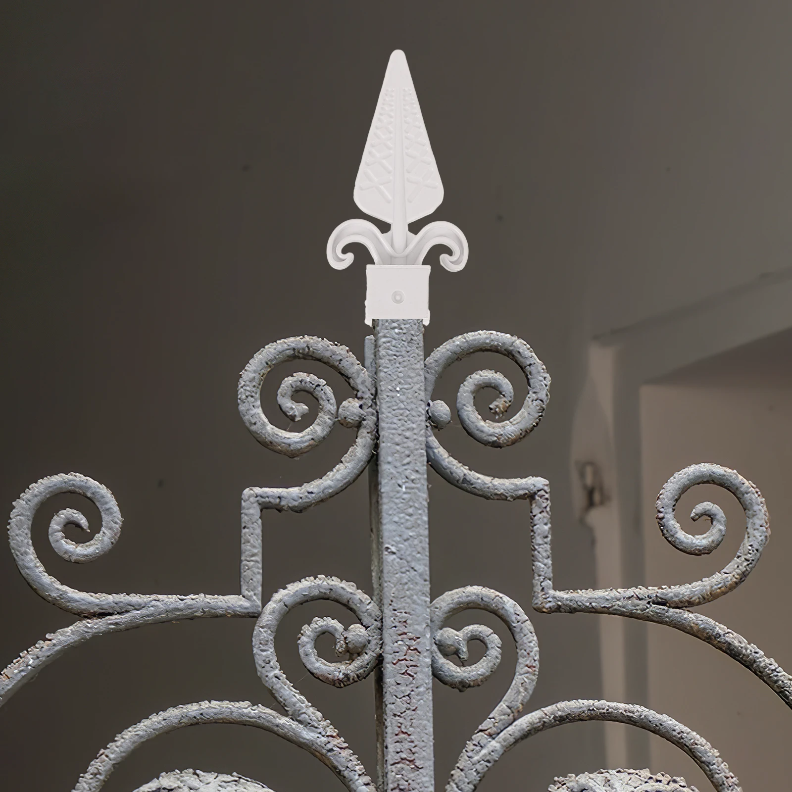 10 Pcs Spearhead Fence Accessories Caps Outdoor Post Cover Toppers Hardware Decorations Plant Capping
10 Pcs Spearhead Fence Accessories Caps Outdoor Post Cover Toppers Hardware Decorations Plant Capping
