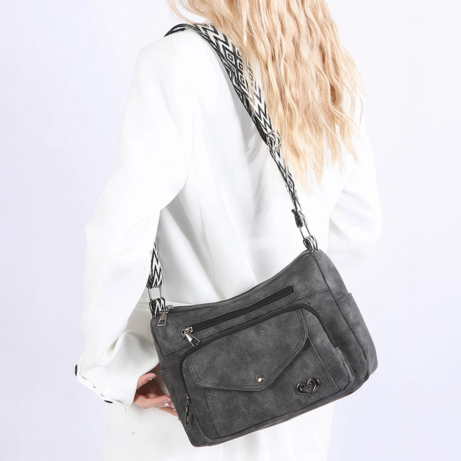 Women's PU Shoulder bag Purse Zipper Stylish Retro Large Capacity Crossbody Bag with Adjustable Strap
Women's PU Shoulder bag Purse Zipper Stylish Retro Large Capacity Crossbody Bag with Adjustable Strap