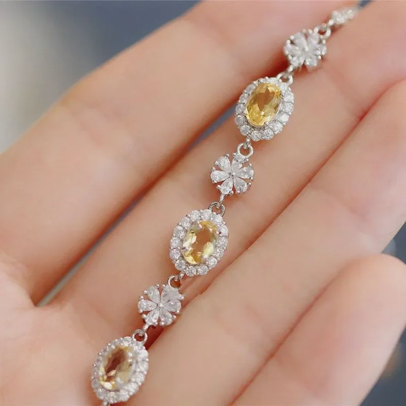 Light Luxury Yellow Crystal bangles Fashion Palace charm bracelet for women Creative Style Flower Wedding silver Jewelry
Light Luxury Yellow Crystal bangles Fashion Palace charm bracelet for women Creative Style Flower Wedding silver Jewelry