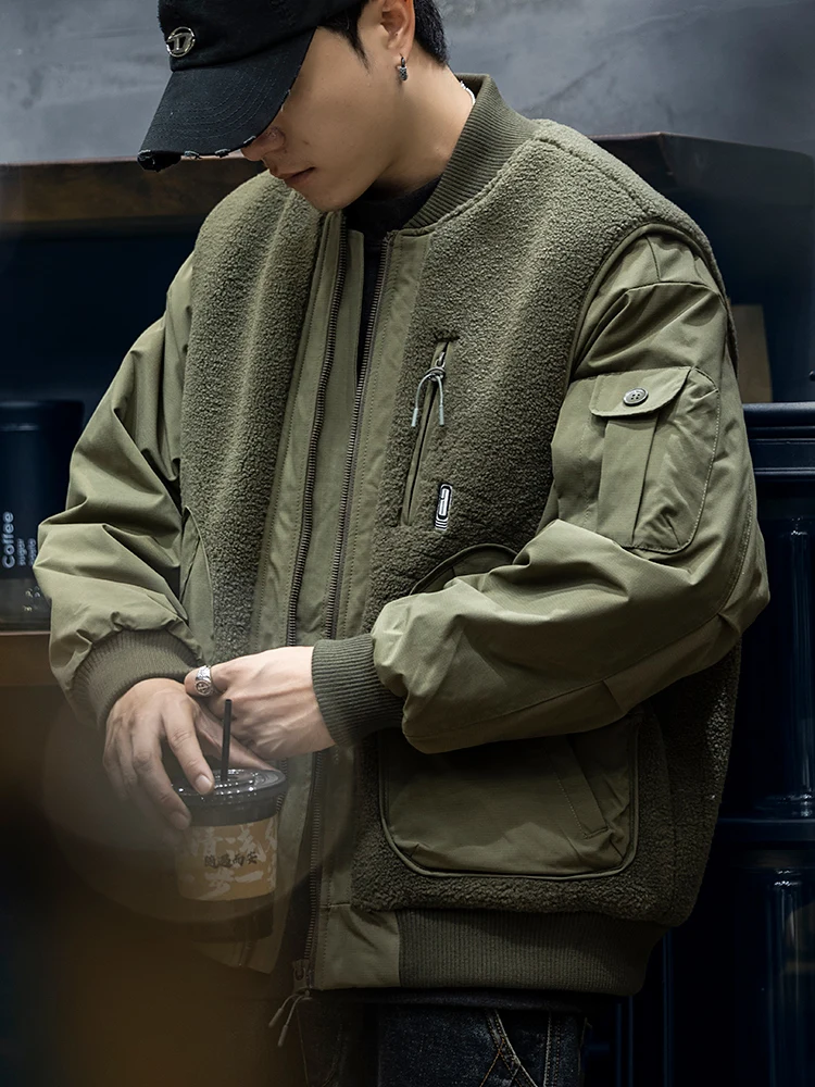 Winter Men's Loose Warm Cotton Jacket Polyester Fiber Fill Multimaterial Patchwork Pilot Workwear Fashionable Outerwear
Winter Men's Loose Warm Cotton Jacket Polyester Fiber Fill Multimaterial Patchwork Pilot Workwear Fashionable Outerwear