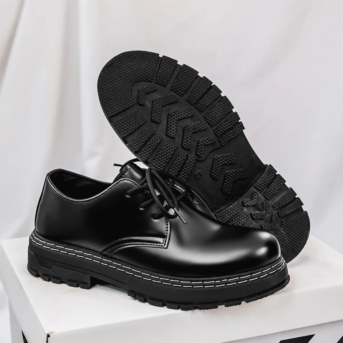 Men's Dress Shoes, New Elegant Men's Shoes, Casual Shoes, British-Style Slip-On Shoes, Pointed-Toe Dress Shoes, Low-Top Large-Size Black Shoes
Men's Dress Shoes, New Elegant Men's Shoes, Casual Shoes, British-Style Slip-On Shoes, Pointed-Toe Dress Shoes, Low-Top Large-Size Black Shoes