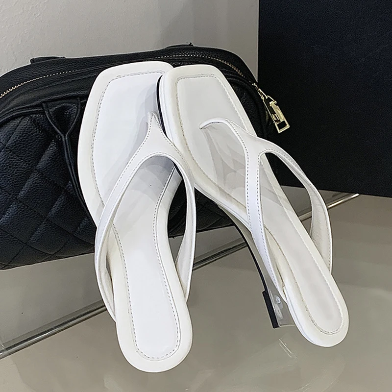 Liyke New Brand Fashion Strange Wedge Slippers Women Clip Toe Narrow Band Sandals Mules Slides Shoes Beach Low Heels Flip Flops
Liyke New Brand Fashion Strange Wedge Slippers Women Clip Toe Narrow Band Sandals Mules Slides Shoes Beach Low Heels Flip Flops