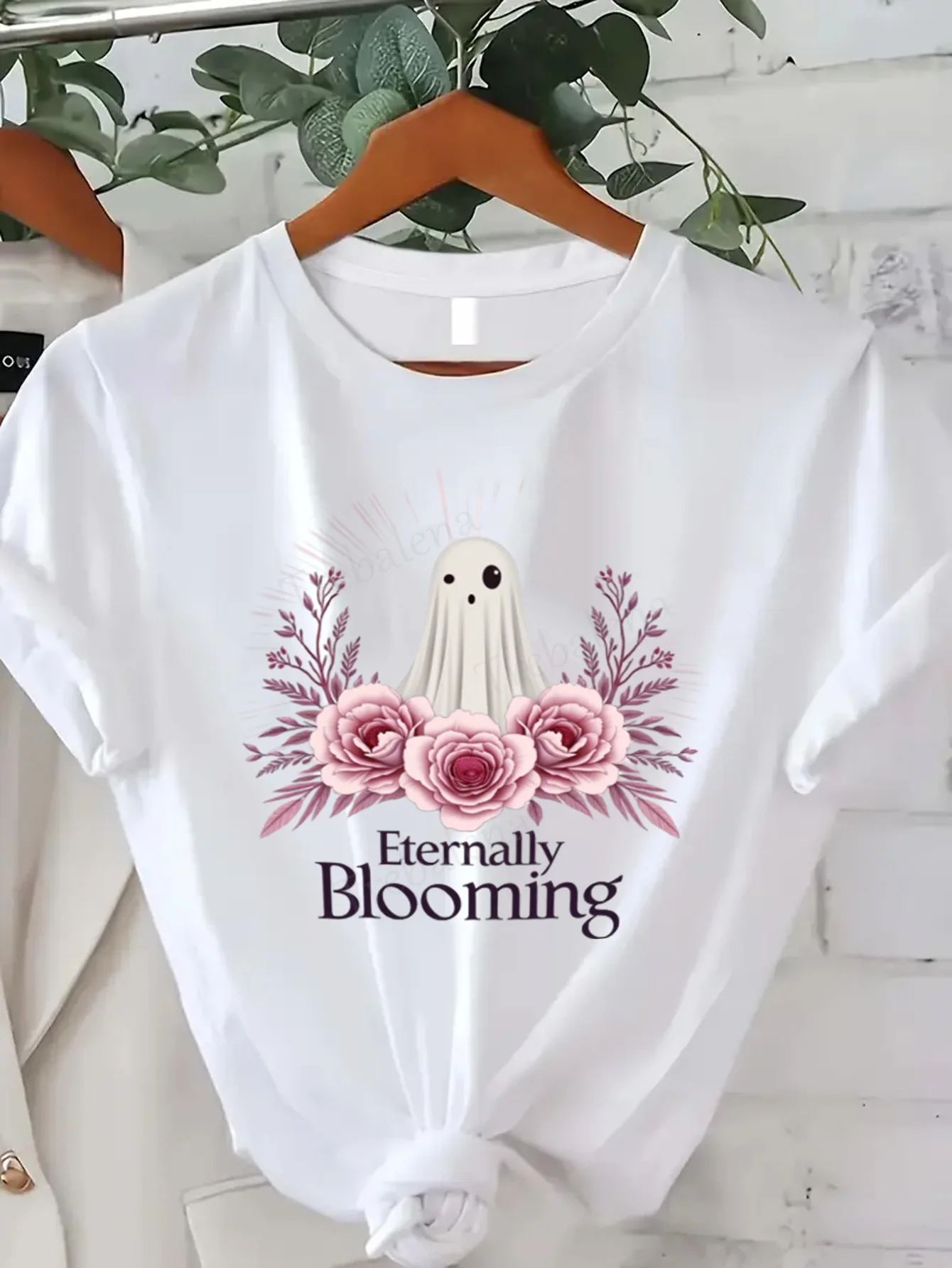 Футболка с круглым вырезом Eternally Blooming Ghost, футболка с цветочным принтом, женский повседневный топ больших размеров, футболка с короткими рукавами, модный повседневный топ
Футболка с круглым вырезом Eternally Blooming Ghost, футболка с цветочным принтом, женский повседневный топ больших размеров, футболка с короткими рукавами, модный повседневный топ