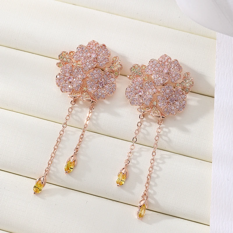 Супер фея розовый CZ цветок серьги-капли модные блестящие капли воды CZ камень висячие ювелирные изделия изысканные свадебные серьги невесты
Супер фея розовый CZ цветок серьги-капли модные блестящие капли воды CZ камень висячие ювелирные изделия изысканные свадебные серьги невесты