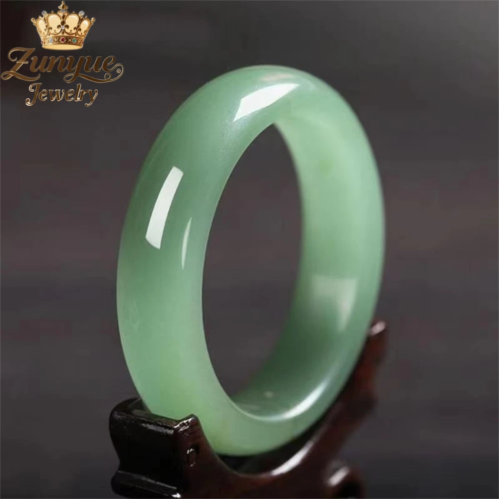 Natural Green Dongling Jade Bracelet Luxury Quality Jewelry Best Selling Handicraft Fashion Jewelry Exquisite Elegant Charms 
Natural Green Dongling Jade Bracelet Luxury Quality Jewelry Best Selling Handicraft Fashion Jewelry Exquisite Elegant Charms