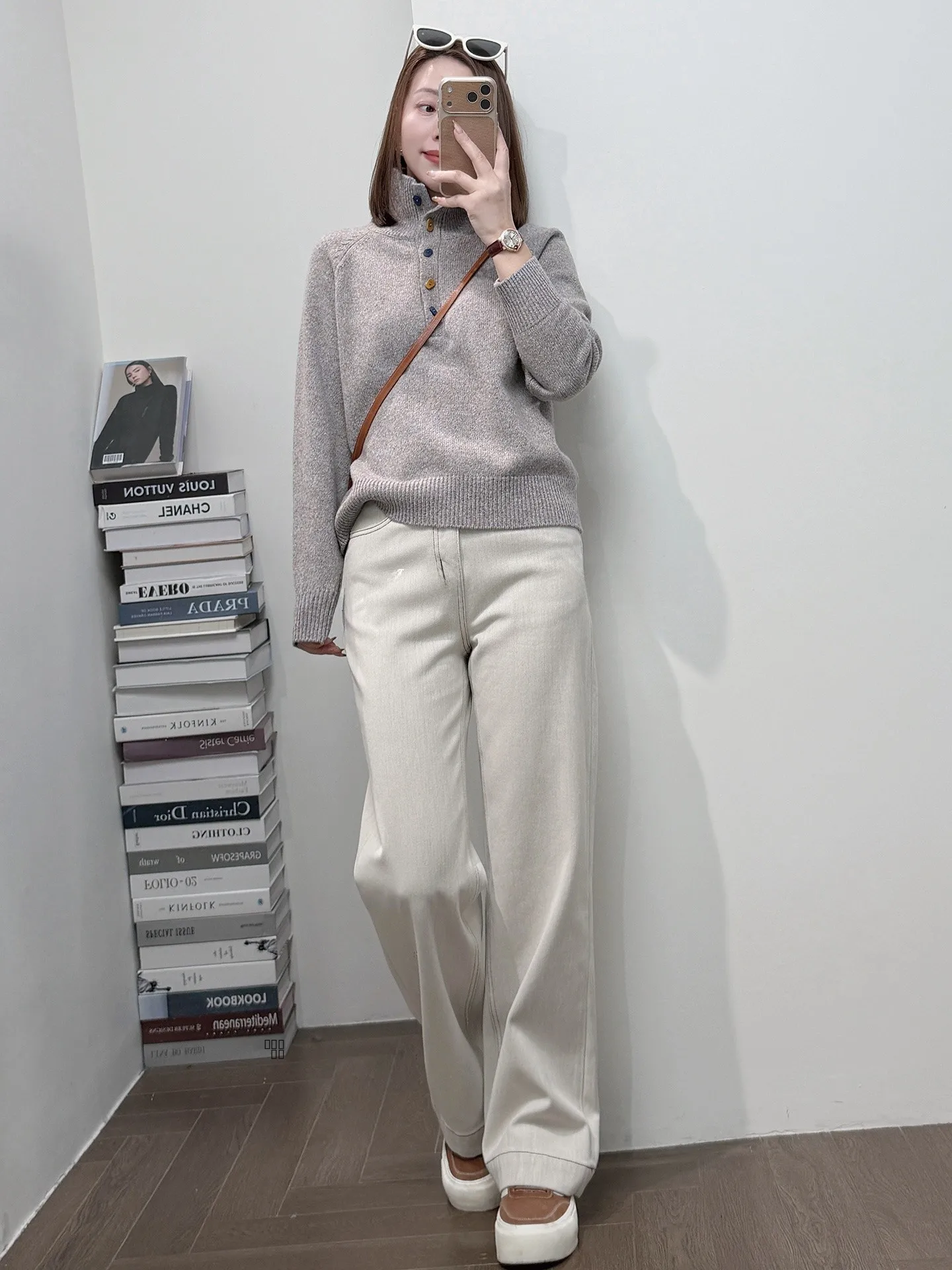 Warm Thi Knitted Wool Sweater 475g Anti-Ball ST Quali 00% Merino Wool 8-Prong Collar Long Sve Women's Winter Coat
Warm Thi Knitted Wool Sweater 475g Anti-Ball ST Quali 00% Merino Wool 8-Prong Collar Long Sve Women's Winter Coat