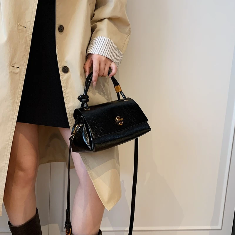 Premium Leather Women's Messenger Bag Luxury Crossbody Shoulder Handbag Ladies Elegant Designer Brand Tote Purse
Premium Leather Women's Messenger Bag Luxury Crossbody Shoulder Handbag Ladies Elegant Designer Brand Tote Purse