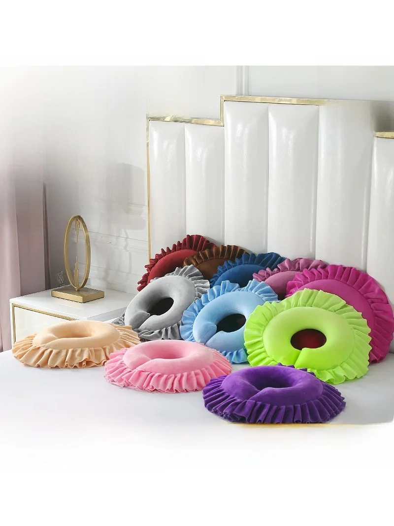 Beautician Massage Bed Pillow Eggplant Shape Hard Filling 3D Cut for Children Office Use Beauty Salon Special Face Pad
Beautician Massage Bed Pillow Eggplant Shape Hard Filling 3D Cut for Children Office Use Beauty Salon Special Face Pad