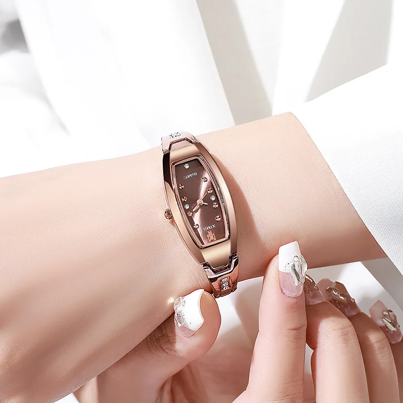 New Fashion Luxury Tonneau Bracelet Watches For Woman Crystal Stainless Steel Quartz Watch Gifts Reloj Mujer Ladies Wristwatch
New Fashion Luxury Tonneau Bracelet Watches For Woman Crystal Stainless Steel Quartz Watch Gifts Reloj Mujer Ladies Wristwatch