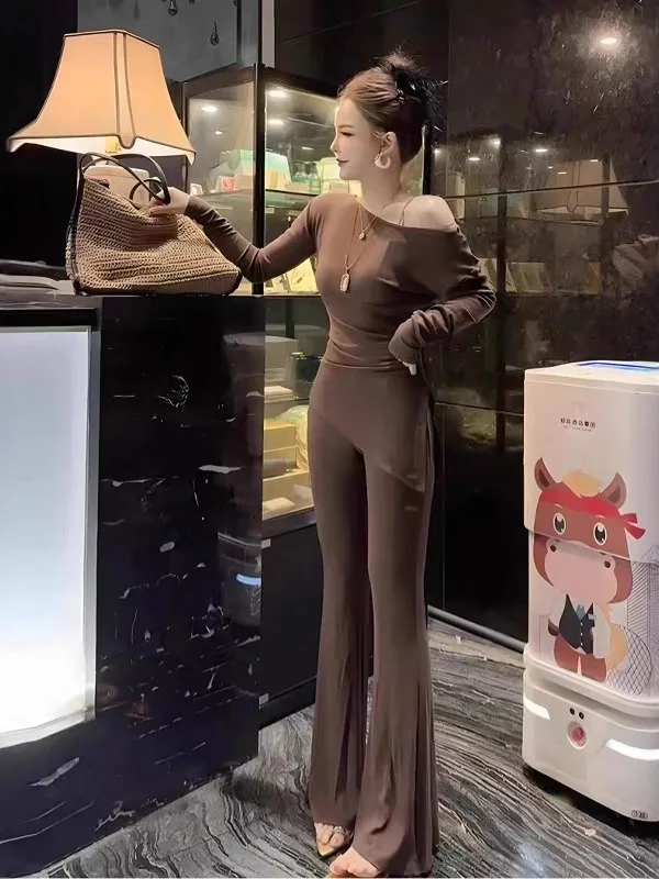 Slim Fit Long Sleeve T-Shirt Women's Spring Autumn Casual Pants Set High Waist Wide Leg Pants Pure Desire Fashion Style
Slim Fit Long Sleeve T-Shirt Women's Spring Autumn Casual Pants Set High Waist Wide Leg Pants Pure Desire Fashion Style