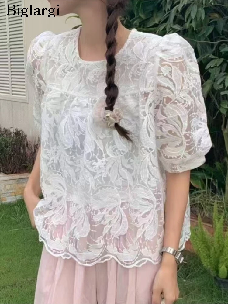 Summer Shirts Women Lace Flower Floral Irregular Fashion See Through Ladies Cropped Blouses Korean Style Loose Woman Shirts Tops
Summer Shirts Women Lace Flower Floral Irregular Fashion See Through Ladies Cropped Blouses Korean Style Loose Woman Shirts Tops