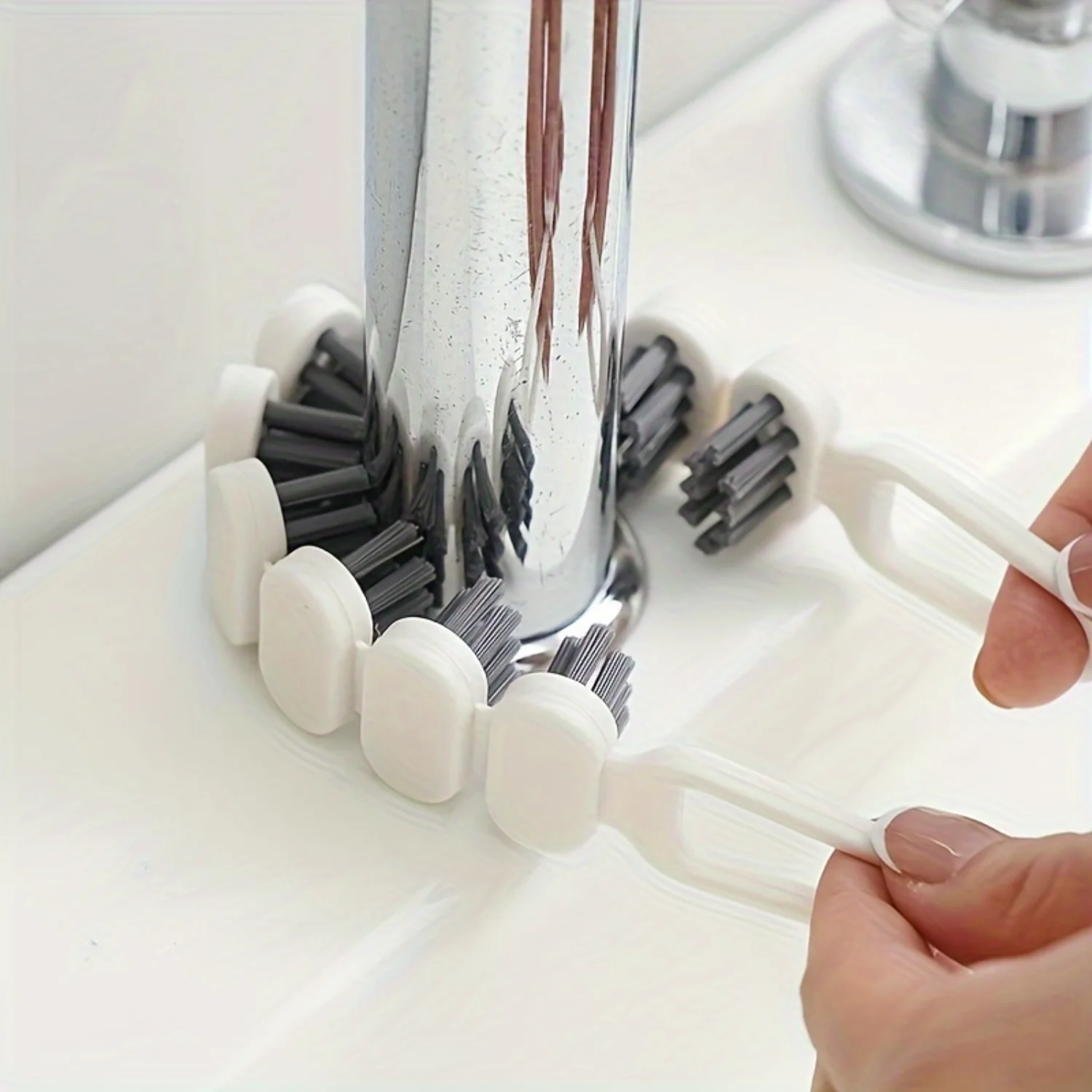 3-Pack Flexible Soft Bristle Cleaning Brushes - Perfect For Sinks, Tubs, Tiles & Grooves In Kitchens And Bathrooms
3-Pack Flexible Soft Bristle Cleaning Brushes - Perfect For Sinks, Tubs, Tiles & Grooves In Kitchens And Bathrooms