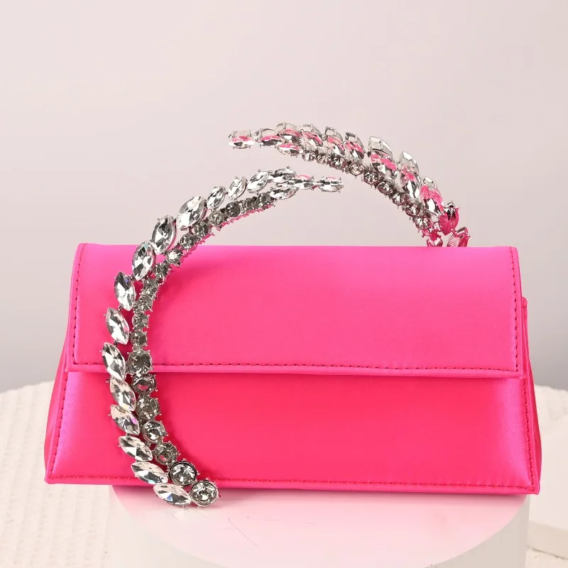 Luxury Diamond studded Banquet Bag Versatile Silk Satin Small Square Bag Fashion Sparkling Diamond Clutch Bag Crossbody
Luxury Diamond studded Banquet Bag Versatile Silk Satin Small Square Bag Fashion Sparkling Diamond Clutch Bag Crossbody