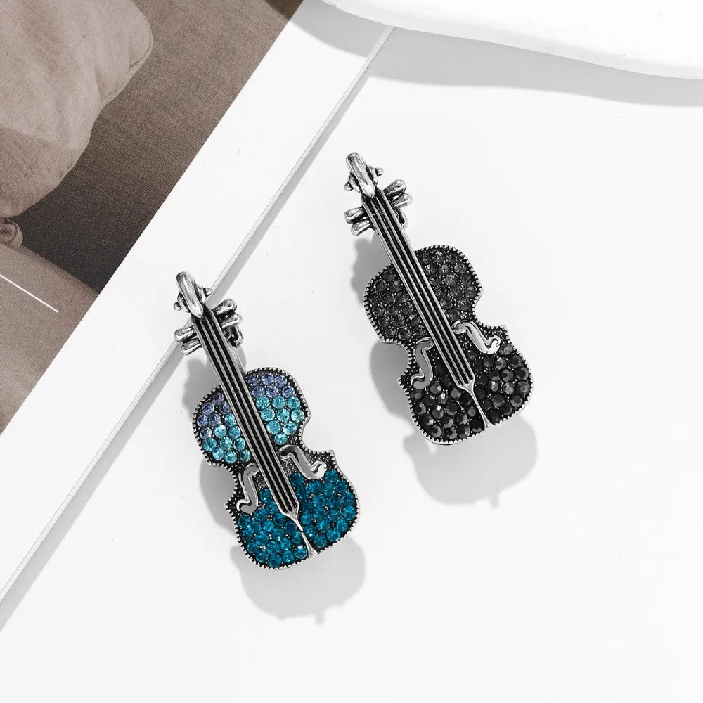 Vintage Zircon Inlaid Violin Brooch Charm Women's Brooch Fashion New Party Jewelry Accessories Gift Wholesale
Vintage Zircon Inlaid Violin Brooch Charm Women's Brooch Fashion New Party Jewelry Accessories Gift Wholesale