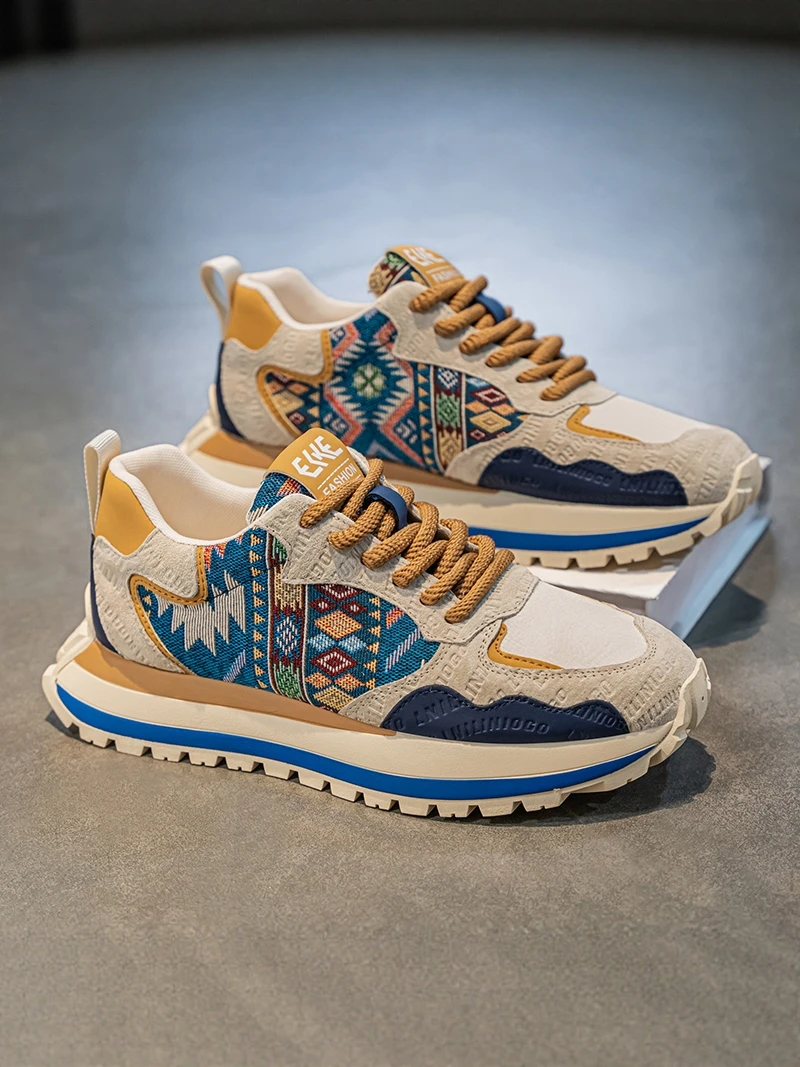 Casual Embroidered Men's Shoes Summer Trendy All-Match Increase Height Teenage Sports Leisure Fashionable Single Shoes
Casual Embroidered Men's Shoes Summer Trendy All-Match Increase Height Teenage Sports Leisure Fashionable Single Shoes