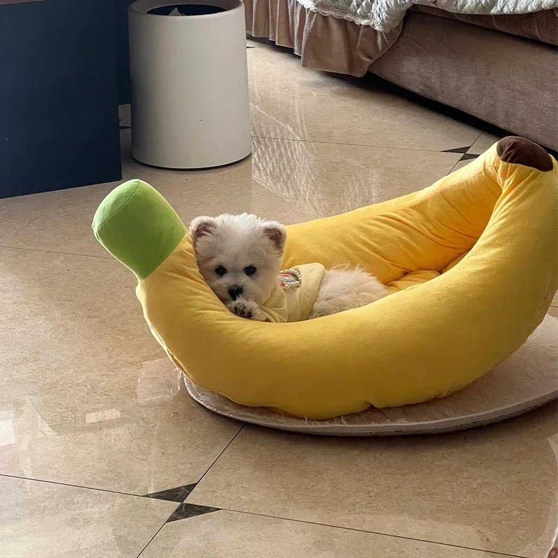 Banana boat cat nest autumn and winter warm kennel removable and washable pet small corgi teddy dog cat semi-closed bed
Banana boat cat nest autumn and winter warm kennel removable and washable pet small corgi teddy dog cat semi-closed bed