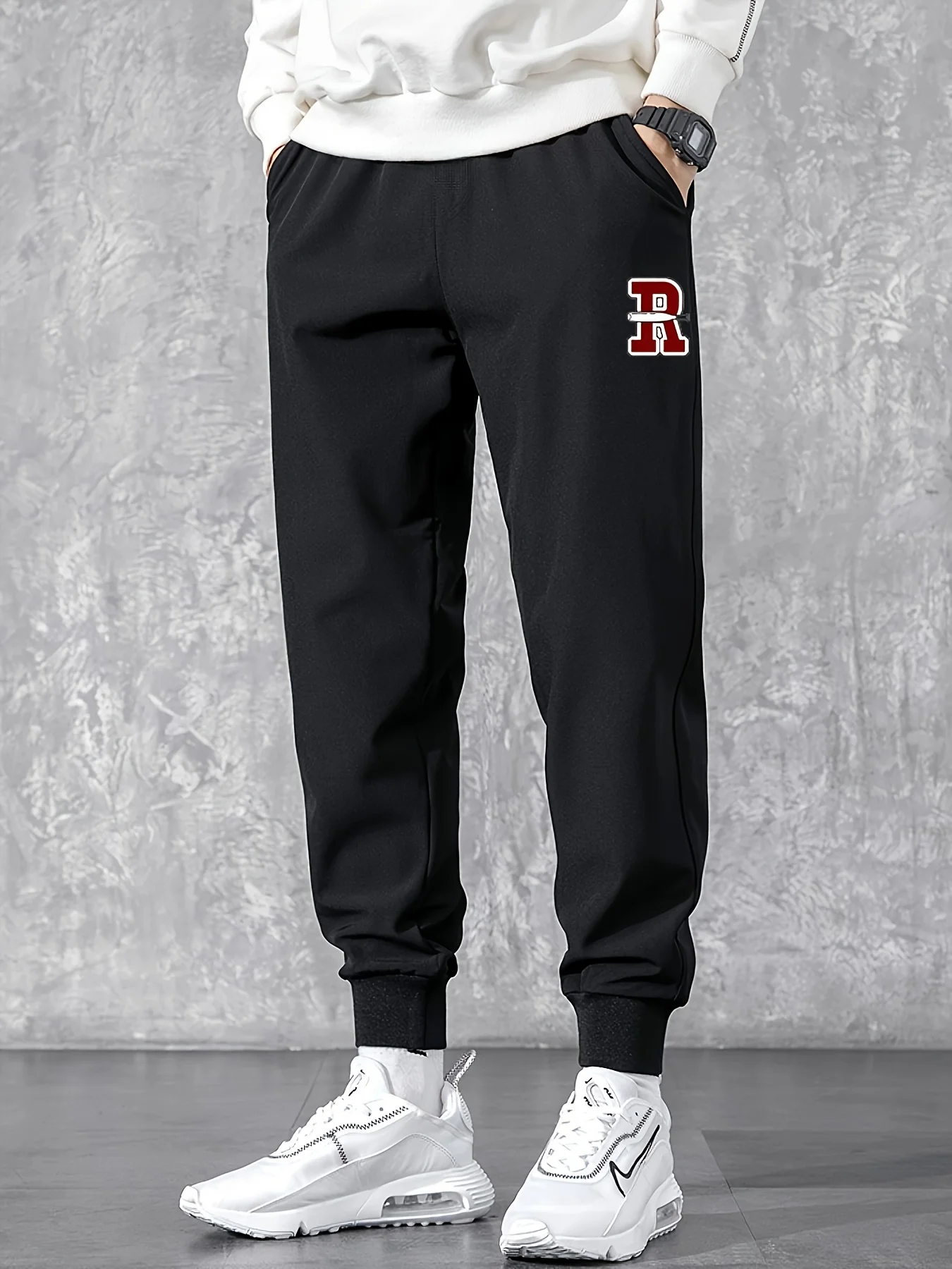 Мужские осенние и зимние популярные спортивные повседневные брюки с принтом на щиколотке
Мужские осенние и зимние популярные спортивные повседневные брюки с принтом на щиколотке