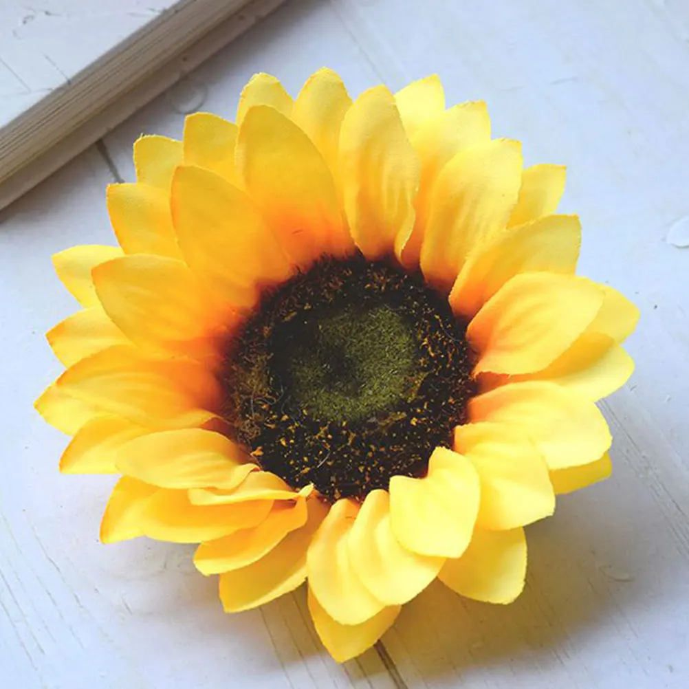 12 Pcs Artificial Sunflower Head Flowers Decorative Cloth Material Home Store Restaurant nament DIY Supplies Scene Decoration
12 Pcs Artificial Sunflower Head Flowers Decorative Cloth Material Home Store Restaurant nament DIY Supplies Scene Decoration