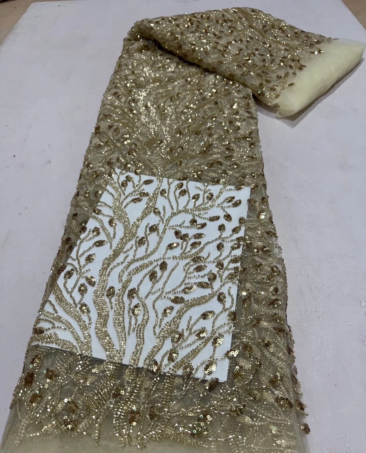 2026 Nigerian Sequins Tulle Lace Fabric High-Quality Embroidery African Net Cloth for Prom Dresses Beads 5 Yards jy530
2026 Nigerian Sequins Tulle Lace Fabric High-Quality Embroidery African Net Cloth for Prom Dresses Beads 5 Yards jy530