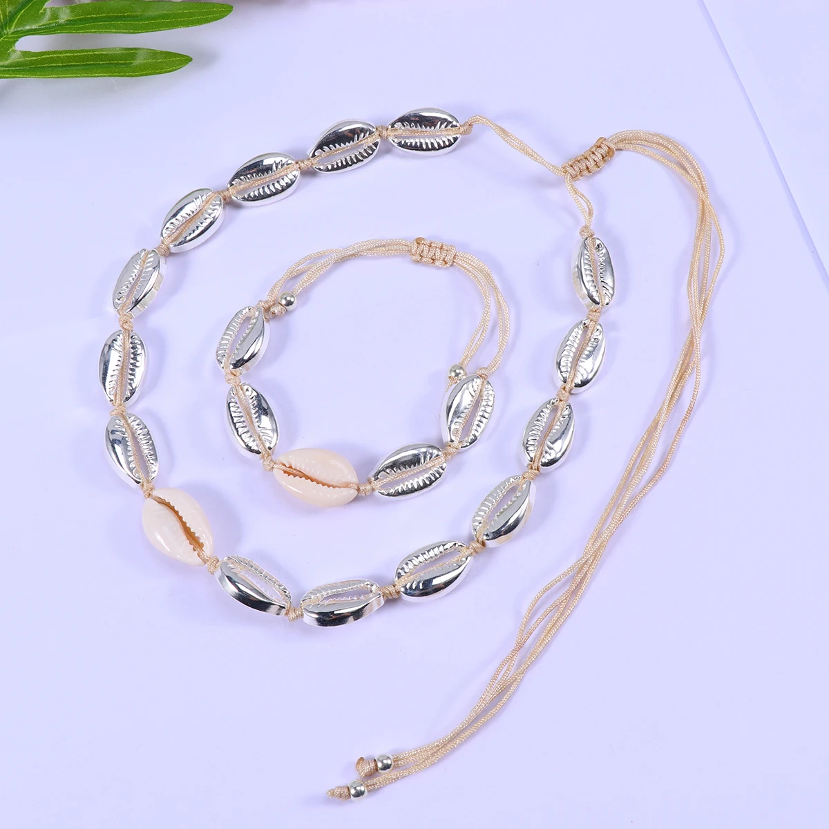 2 Pcs Shell Bracelet Necklace Coastal Jewelry Beach Cord Girls Chokers Necklaces for Woman Conch Seashell Jewlery Tie Shells
2 Pcs Shell Bracelet Necklace Coastal Jewelry Beach Cord Girls Chokers Necklaces for Woman Conch Seashell Jewlery Tie Shells