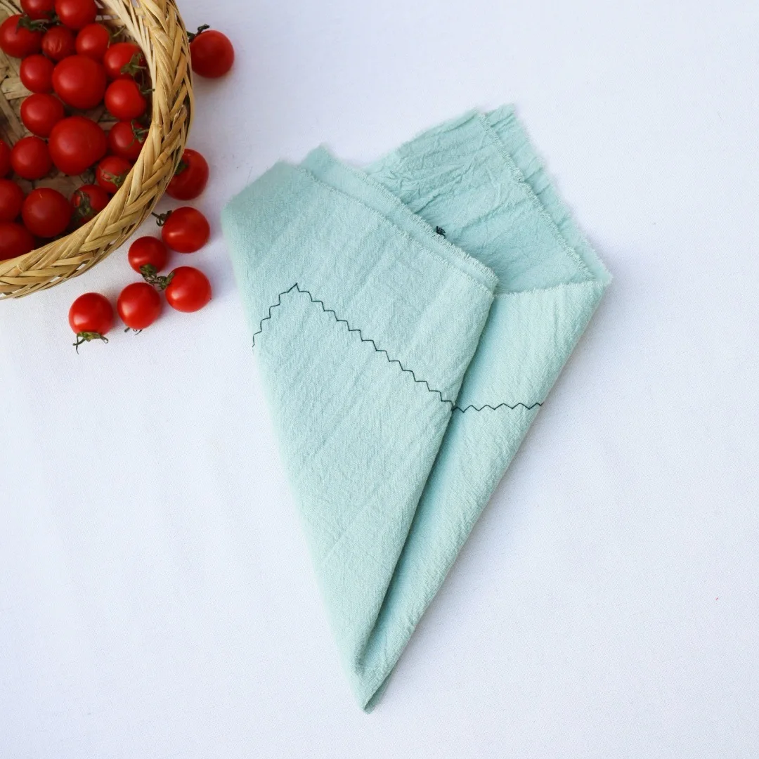 6PCS 30x45cm 100% Cotton Cloth Napkins Embroidered Tea Towel Versatile Handmade Washable for Dinner Wedding and Parties Decor 
6PCS 30x45cm 100% Cotton Cloth Napkins Embroidered Tea Towel Versatile Handmade Washable for Dinner Wedding and Parties Decor