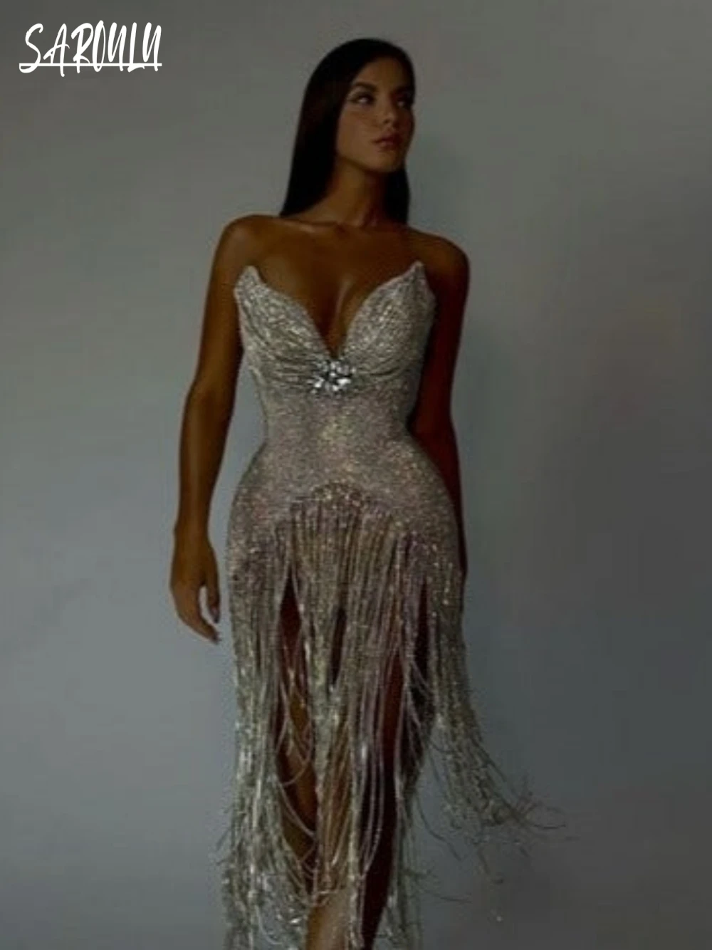 Sexy Beaded Tassel Evening Dress Party Birthday V-neck Bride Robe Mini Sparkly Crystals Bridal Dresses Vestidos De Novia
Sexy Beaded Tassel Evening Dress Party Birthday V-neck Bride Robe Mini Sparkly Crystals Bridal Dresses Vestidos De Novia