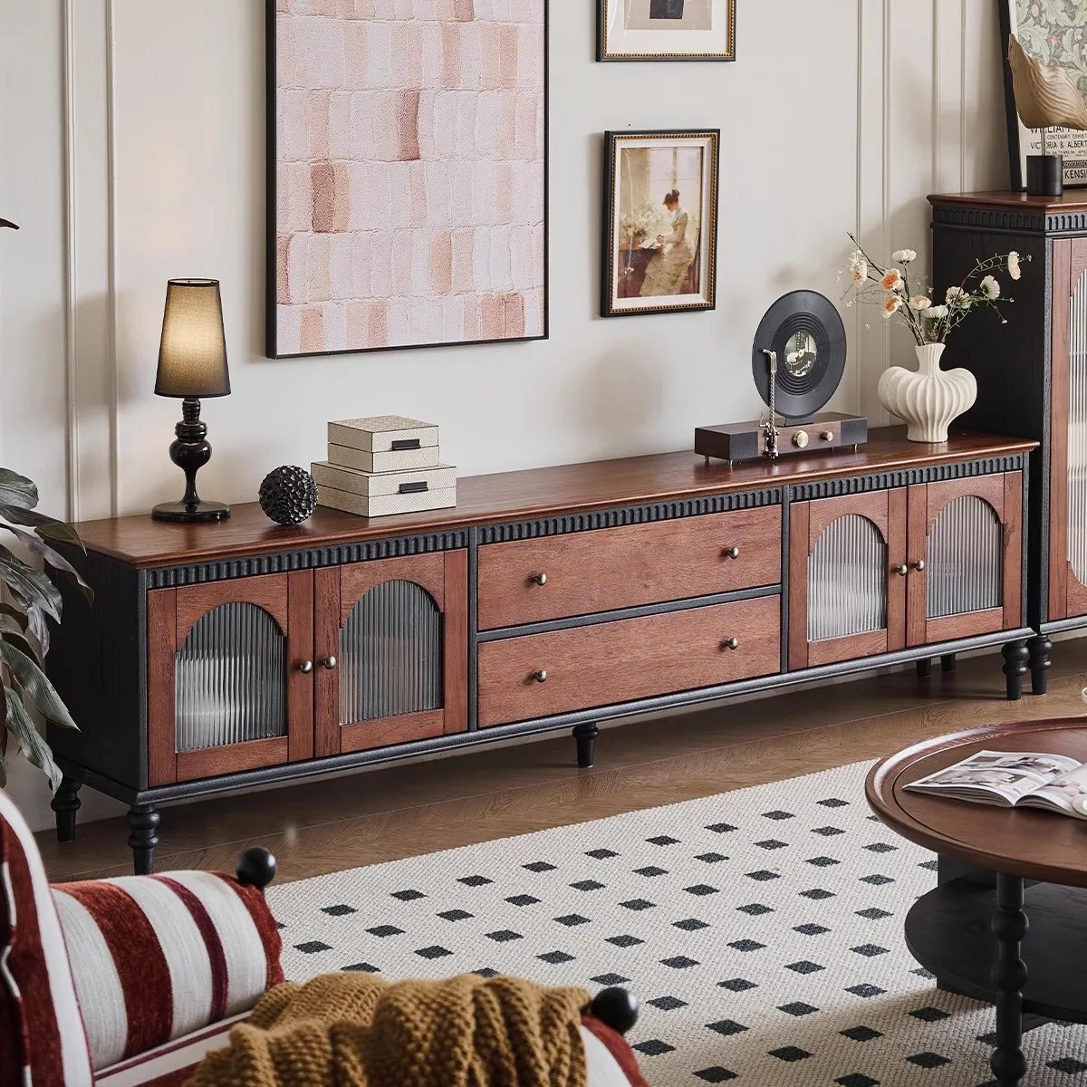 French solid wood TV cabinet household small apartment storage floorcabinet living room retro coffeetable combination integrat
French solid wood TV cabinet household small apartment storage floorcabinet living room retro coffeetable combination integrat