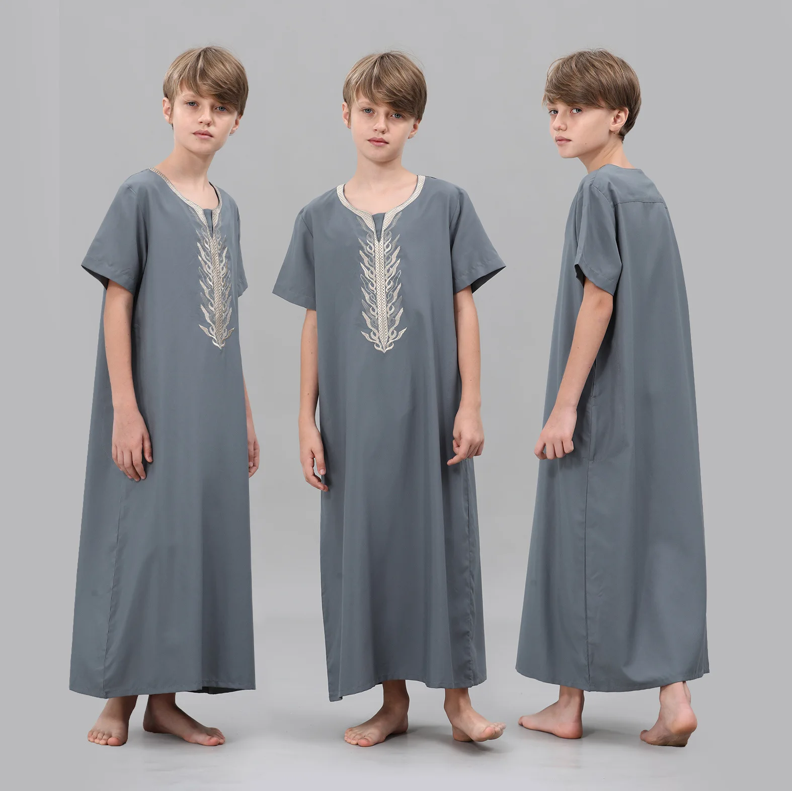 Kids Muslim Boy Robe Embroidery Jubba Thobe Kaftan Abaya Dress Saudi Arabic Daffah Dishdasha Djellaba Middle East Islam Clothing
Kids Muslim Boy Robe Embroidery Jubba Thobe Kaftan Abaya Dress Saudi Arabic Daffah Dishdasha Djellaba Middle East Islam Clothing