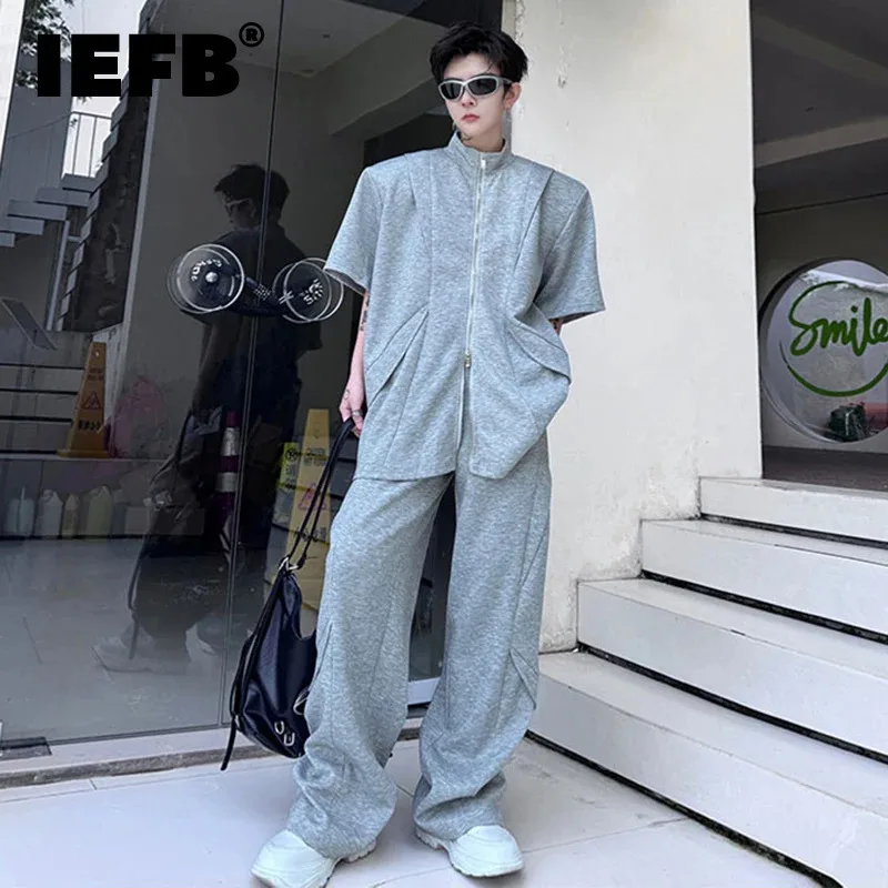 IEFB 2024 New Men's Set Summer Stand Collar Structural Design Short Sleeve Zipper Jacket Casual Pant Solid Color Two-piece W3260
IEFB 2024 New Men's Set Summer Stand Collar Structural Design Short Sleeve Zipper Jacket Casual Pant Solid Color Two-piece W3260
